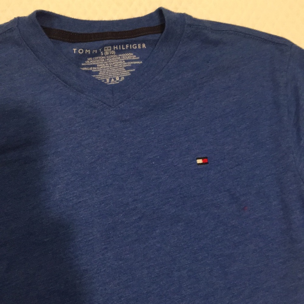 Tommy Hilfiger boys Vneck T-shirt short sleeves kids size Small 8/10 blue